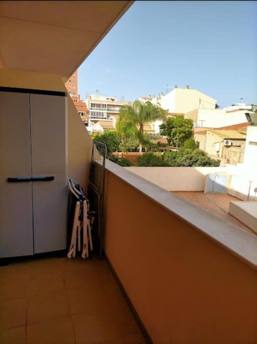 Apartamento Moderno Con Piscina Garaje Wifi Ac El Campello Luaran gambar